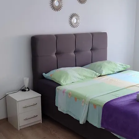 Apartment Maslina Žuljana