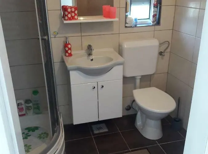 アパート Maslina